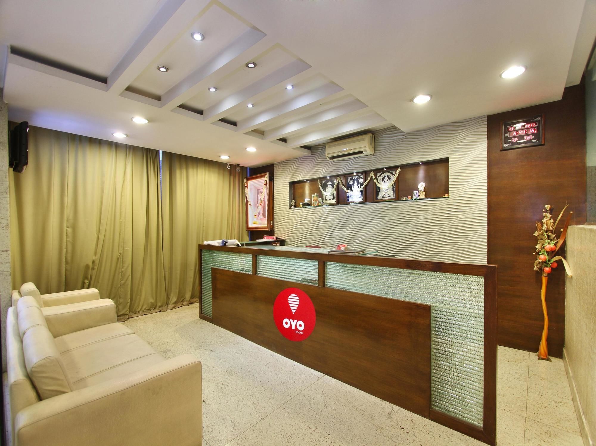 Oyo 435 Hotel Amshi International Bangalore Buitenkant foto